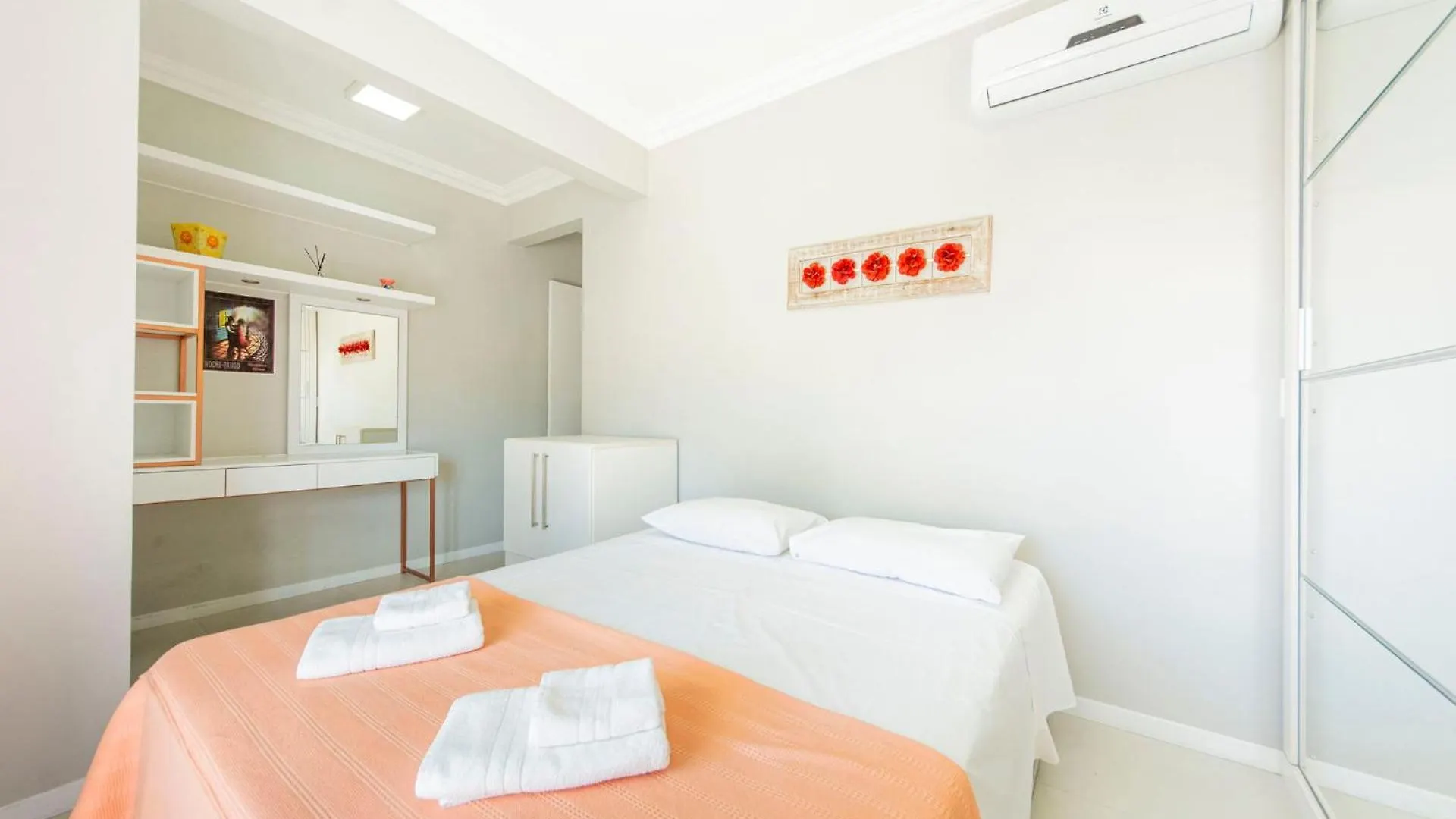 Lägenhet Apto Confortavel Prox. A Praia Do Campeche Ur8917 Florianópolis